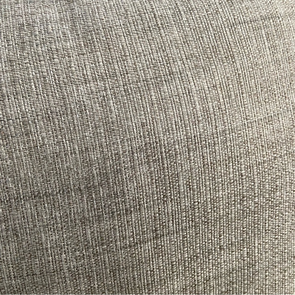 Medium Size Indoor/Outdoors Throw Pillows Earth Tone Tweed Set of Two 18”x18” - Picture 2 of 4